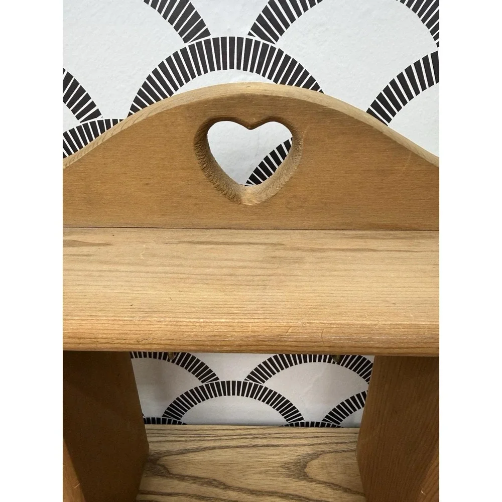 VTG Wooden Wall Shelf Hooks Heart Cut Out Cubby Trinket Farmhouse Cottage Core